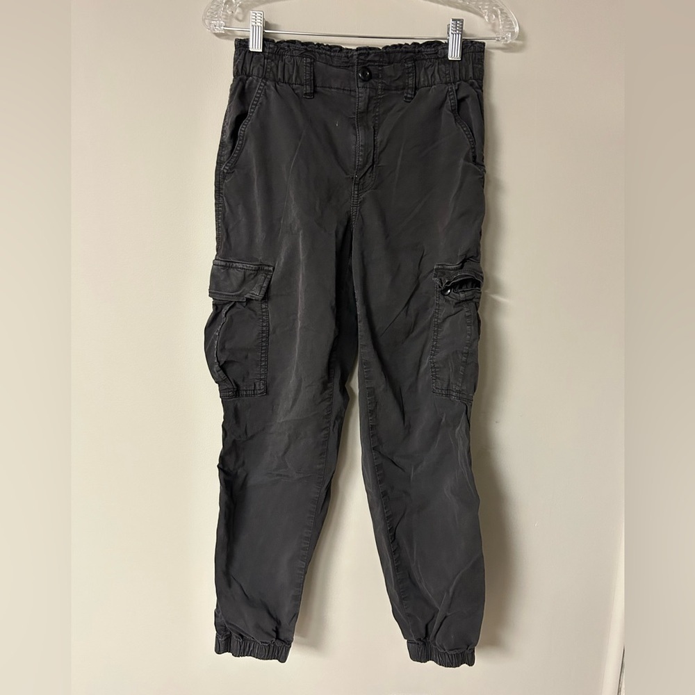 American Eagle Black Cargo Pants